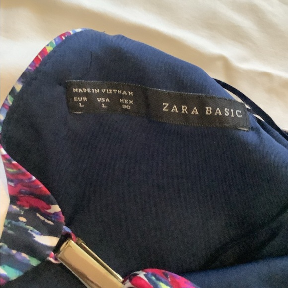 Zara Dress - Picture 7 of 11